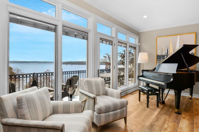 505 SAILBOAT PT, Savannah, TN 38372