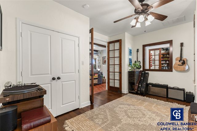 1505 Whispering Oaks Court, Granbury, TX 76049