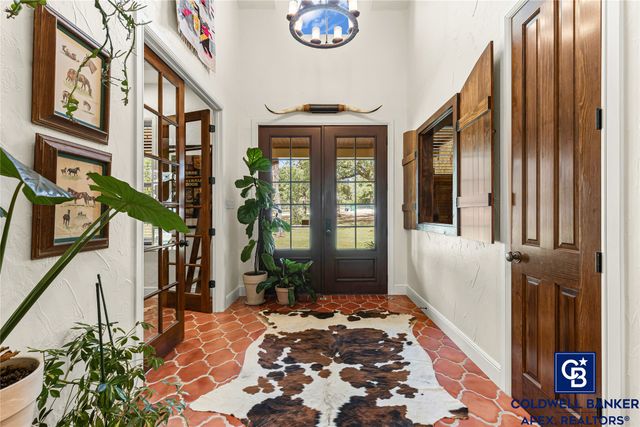 1505 Whispering Oaks Court, Granbury, TX 76049