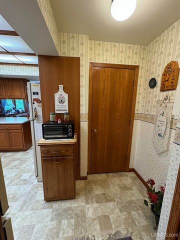 W5940 Springview Dr, Norway, MI 49870