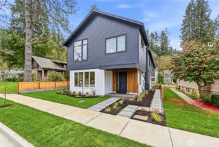 529 SE Bush Street #A, Issaquah, WA 98027
