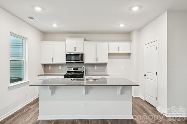 7648 Bainbridge Road, Sherrills Ford, NC 28673