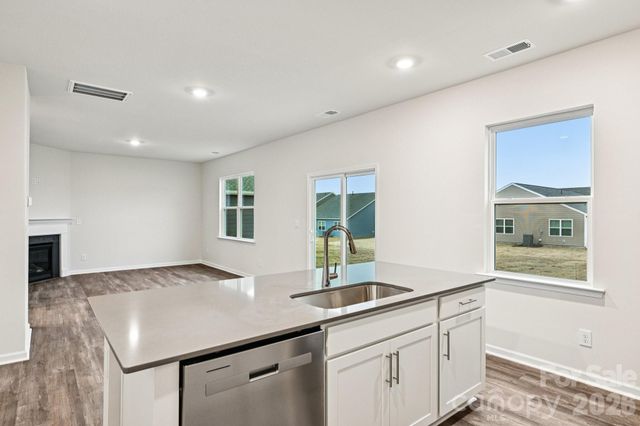 7648 Bainbridge Road, Sherrills Ford, NC 28673