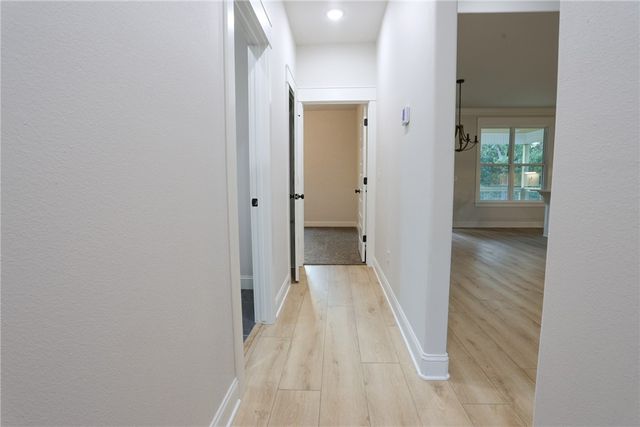 27 Kirkcudbright Lane, Bella Vista, AR 72715