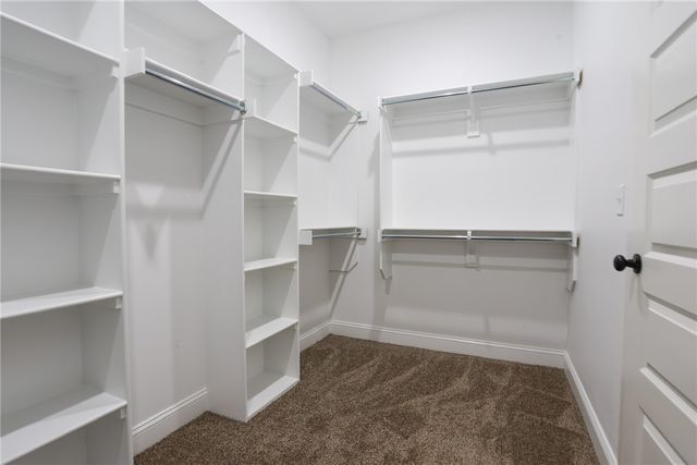 27 Kirkcudbright Lane, Bella Vista, AR 72715