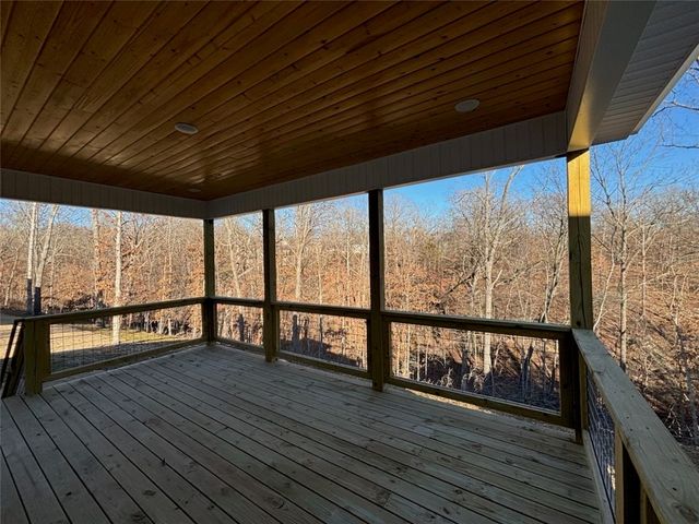 27 Kirkcudbright Lane, Bella Vista, AR 72715