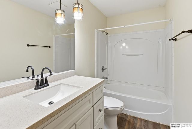 12525 Shirley Street, Omaha, NE 68144