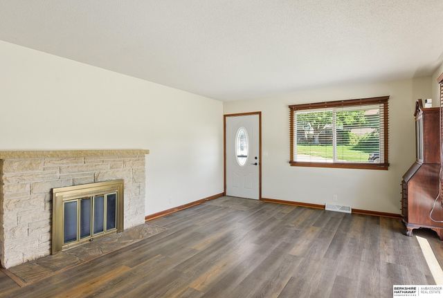 12525 Shirley Street, Omaha, NE 68144