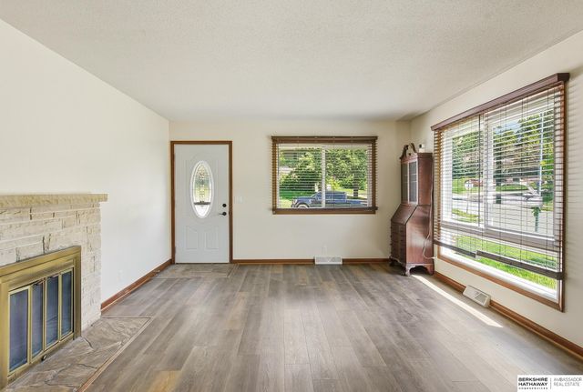 12525 Shirley Street, Omaha, NE 68144