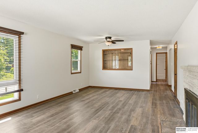 12525 Shirley Street, Omaha, NE 68144