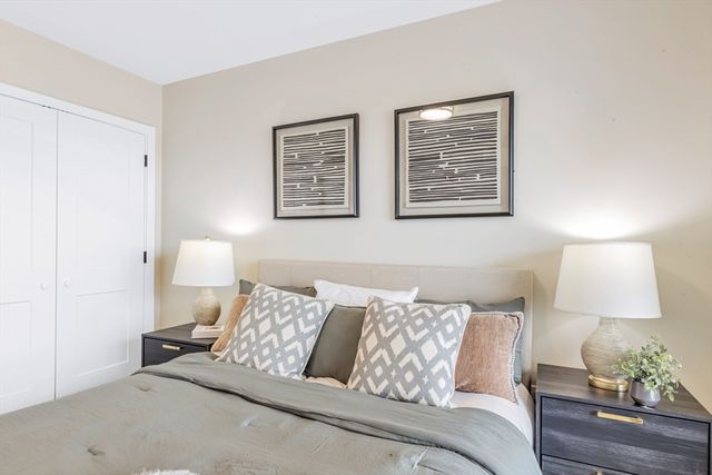 375 Cummins Highway 202, Boston, MA 02131