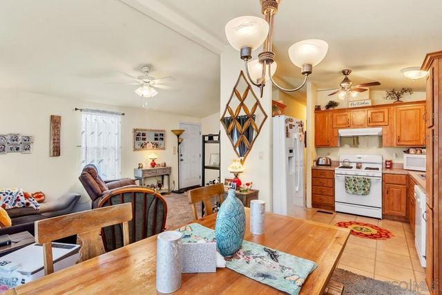 677 G St SPC 51, Chula Vista, CA 91910