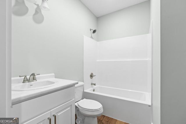 596 Beach Road, Baxley, GA 31513