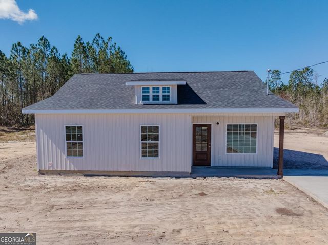 596 Beach Road, Baxley, GA 31513
