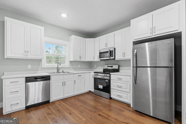 596 Beach Road, Baxley, GA 31513