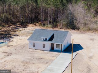 596 Beach Road, Baxley, GA 31513