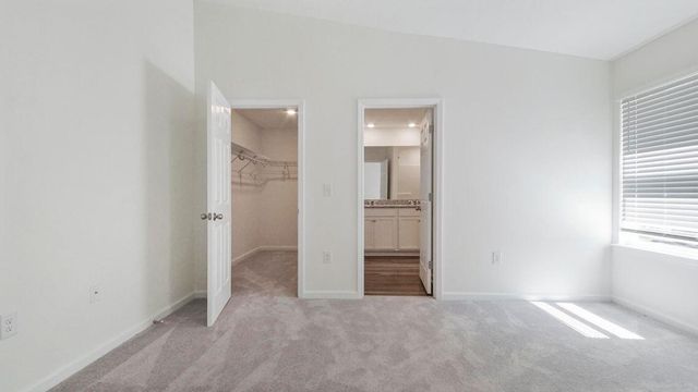 670 Riverwalk Circle, Freeport, FL 32439