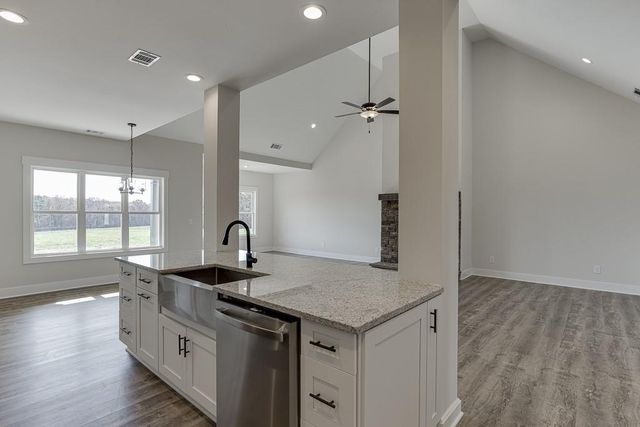 43 Creek Stone Drive, Hartwell, GA 30643