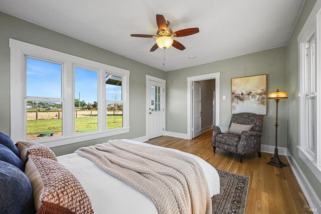 2855 Fulton Rd, Fulton, CA 95439