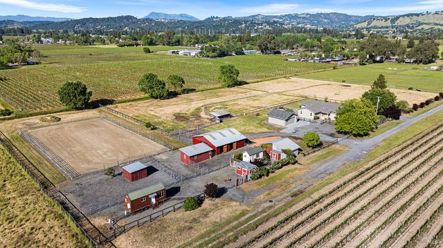 2855 Fulton Rd, Fulton, CA 95439