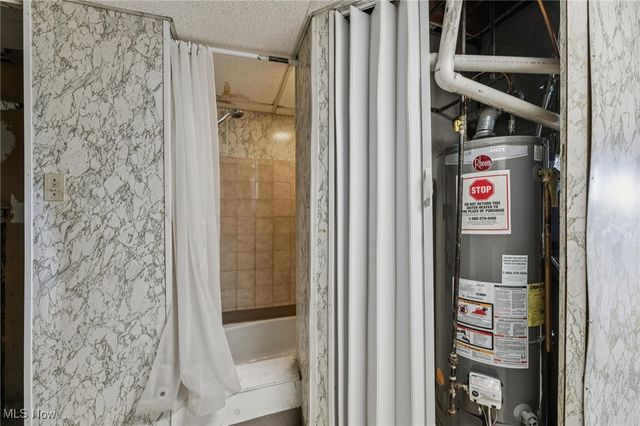 14775 Lisa Drive, Maple Heights, OH 44137