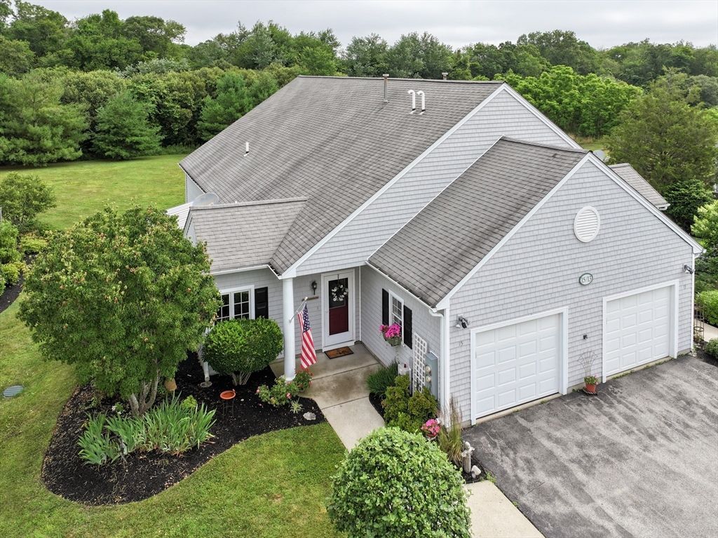 15 Village Way 15, Westport, MA 02790