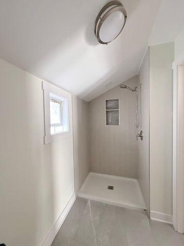 315 W 111th Street 2, Chicago, IL 60628