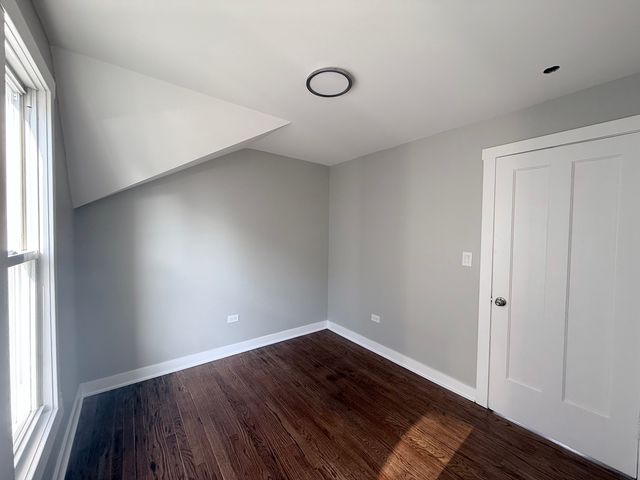 315 W 111th Street 2, Chicago, IL 60628