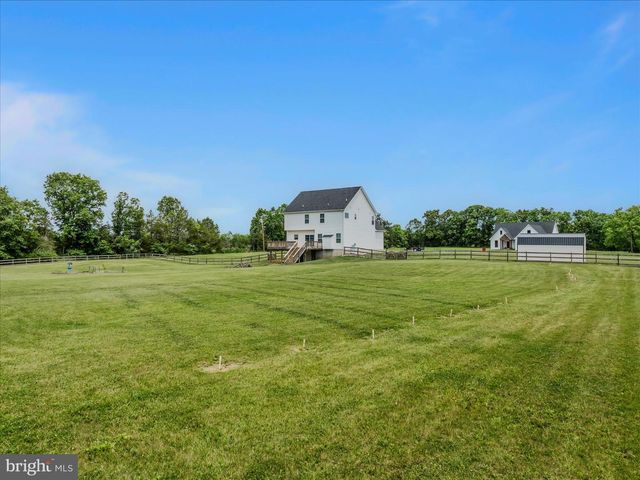 32 TROPHY CT, Kearneysville, WV 25430