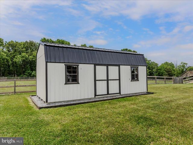 32 TROPHY CT, Kearneysville, WV 25430
