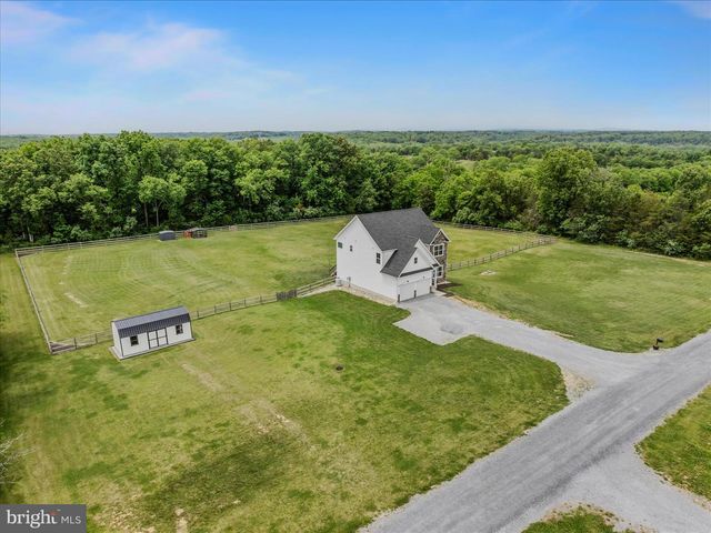32 TROPHY CT, Kearneysville, WV 25430