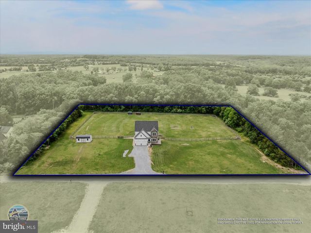 32 TROPHY CT, Kearneysville, WV 25430
