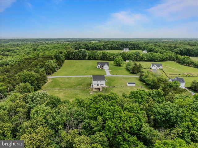 32 TROPHY CT, Kearneysville, WV 25430