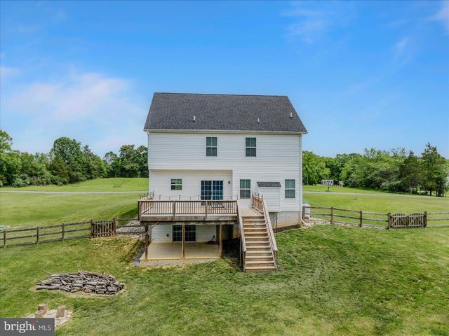 32 TROPHY CT, Kearneysville, WV 25430