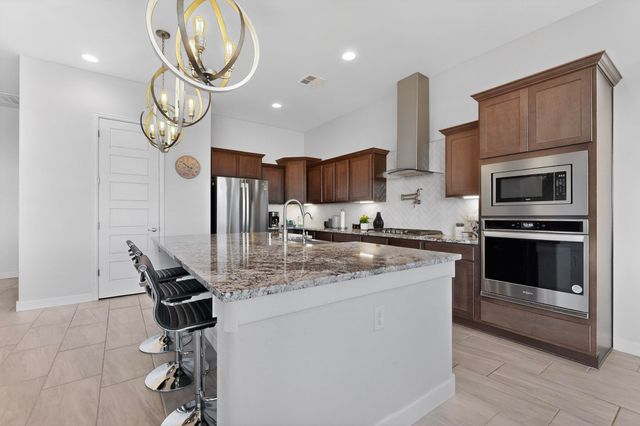 6914 Cleary Loop NE, Rio Rancho, NM 87144