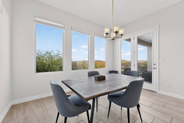 6914 Cleary Loop NE, Rio Rancho, NM 87144