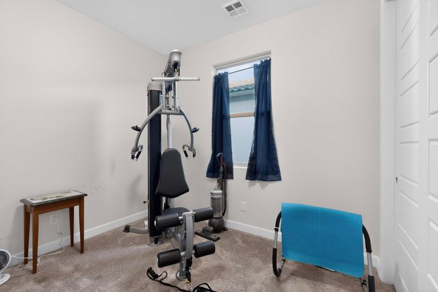 6914 Cleary Loop NE, Rio Rancho, NM 87144