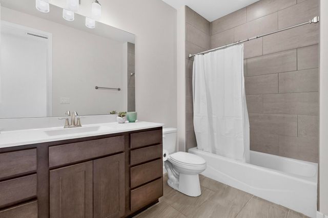 6914 Cleary Loop NE, Rio Rancho, NM 87144