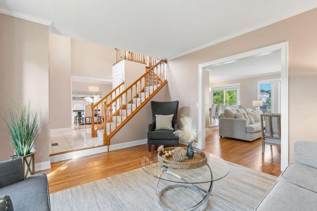 16192 84th Avenue N, Maple Grove, MN 55311