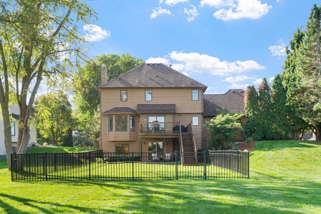 16192 84th Avenue N, Maple Grove, MN 55311