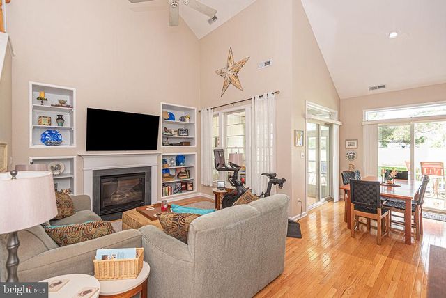 145 OCTOBER GLORY AVE, Ocean View, DE 19970