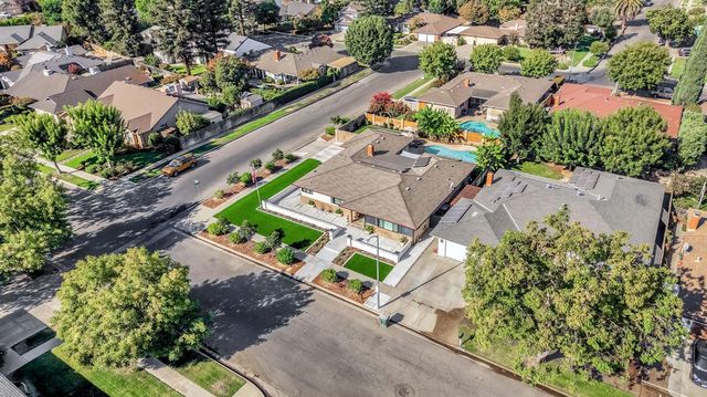 6615 N Harrison Avenue, Fresno, CA 93711