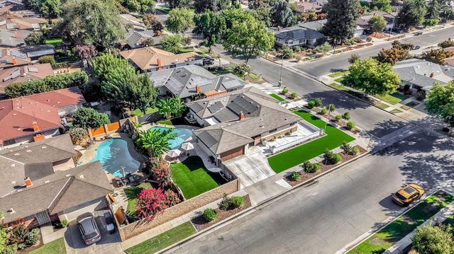 6615 N Harrison Avenue, Fresno, CA 93711