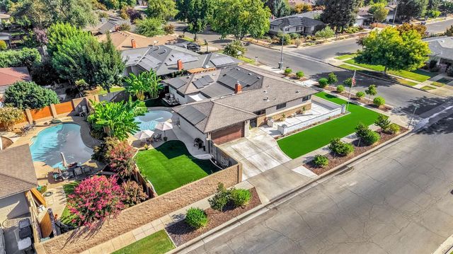 6615 N Harrison Avenue, Fresno, CA 93711