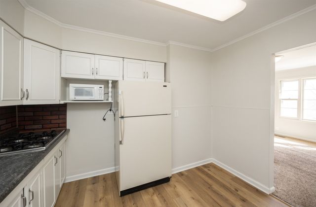 4290 NW 11th Street, Des Moines, IA 50313