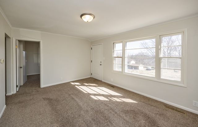 4290 NW 11th Street, Des Moines, IA 50313