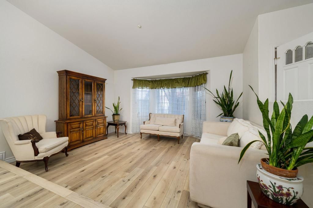 Image 9 of property listing at 68385 Risueno Road, Cathedral City, CA 92234