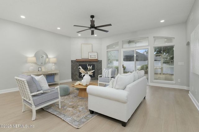 1036 DURBIN PARKE Drive, St. Johns, FL 32259