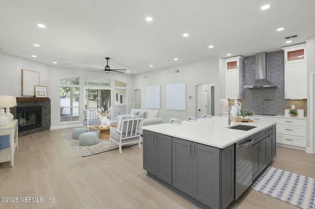 1036 DURBIN PARKE Drive, St. Johns, FL 32259