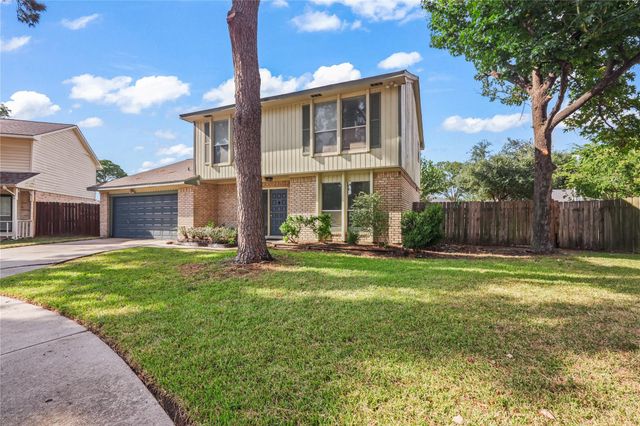 15506 Sungold Court, Houston, TX 77095